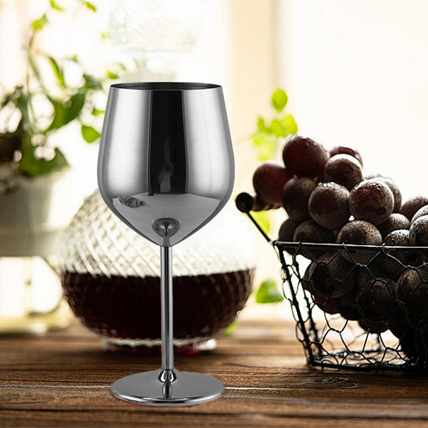 Stainless Steel Wine Glass 18 Oz Silver Unbreakable Wine Glasses Elegant Modern Wine Glasses Portable Metal Wine Glass Wine Cup with Stems Stainless Steel Wine Tumbler for Drinking Goblets