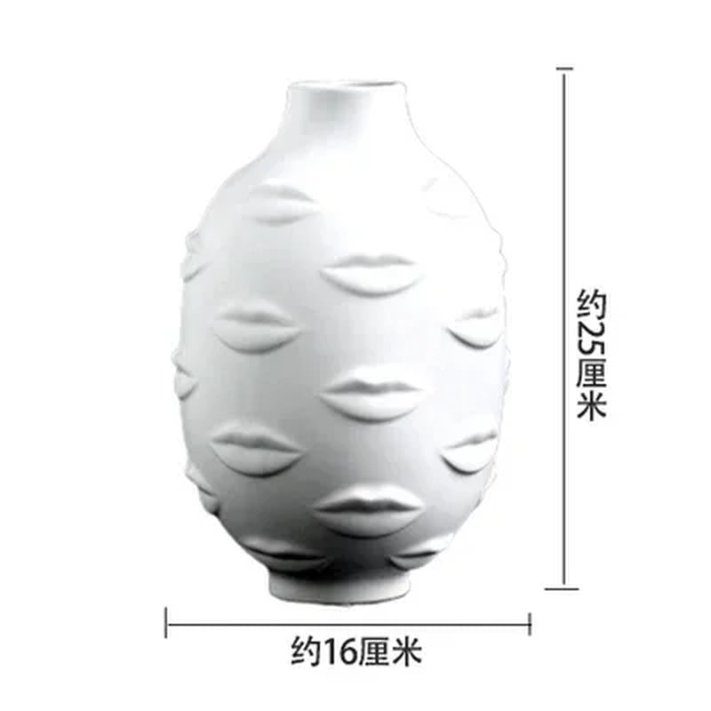 Nordic Art Ceramic Vase Creative Black and White Ceramic Face Vase Decoration Home Decoration Crafts Porcelain Vase Decoration