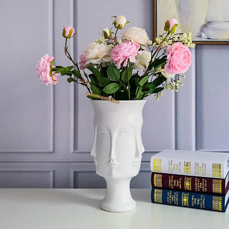 Nordic Art Ceramic Vase Creative Black and White Ceramic Face Vase Decoration Home Decoration Crafts Porcelain Vase Decoration