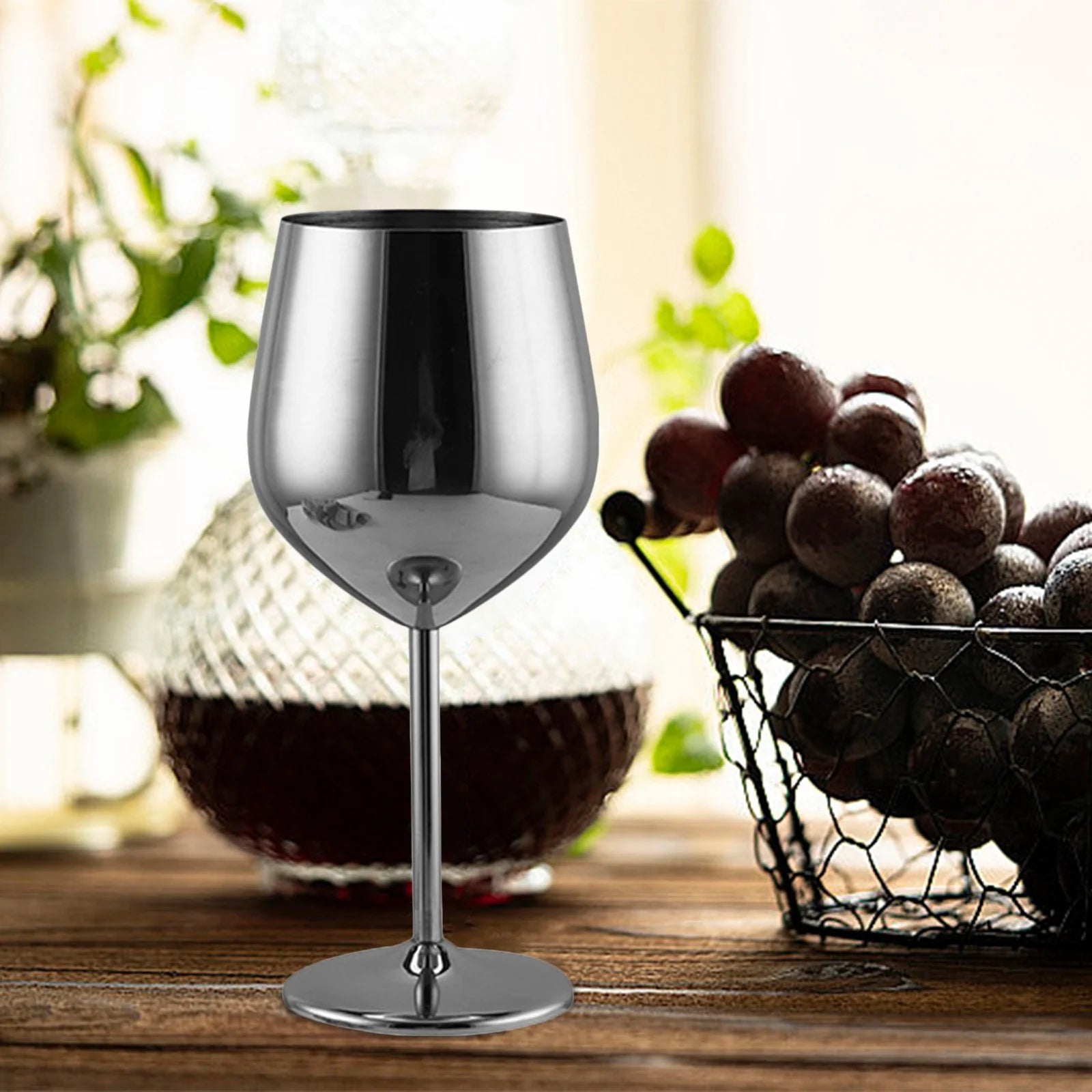 Stainless Steel Wine Glass 18 Oz Silver Unbreakable Wine Glasses Elegant Modern Wine Glasses Portable Metal Wine Glass Wine Cup with Stems Stainless Steel Wine Tumbler for Drinking Goblets