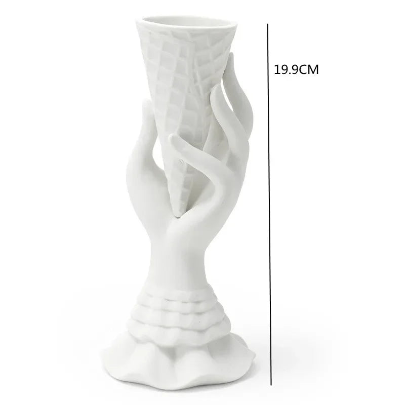 Nordic Art Ceramic Vase Creative Black and White Ceramic Face Vase Decoration Home Decoration Crafts Porcelain Vase Decoration