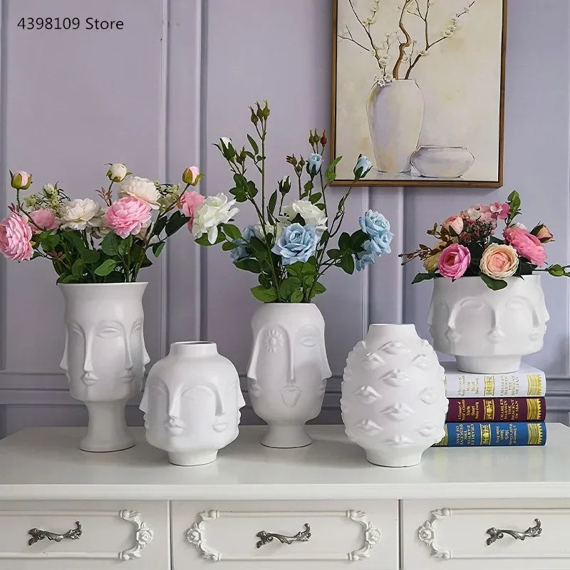 Nordic Art Ceramic Vase Creative Black and White Ceramic Face Vase Decoration Home Decoration Crafts Porcelain Vase Decoration