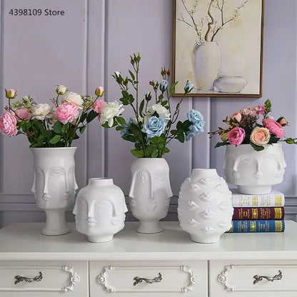 Nordic Art Ceramic Vase Creative Black and White Ceramic Face Vase Decoration Home Decoration Crafts Porcelain Vase Decoration